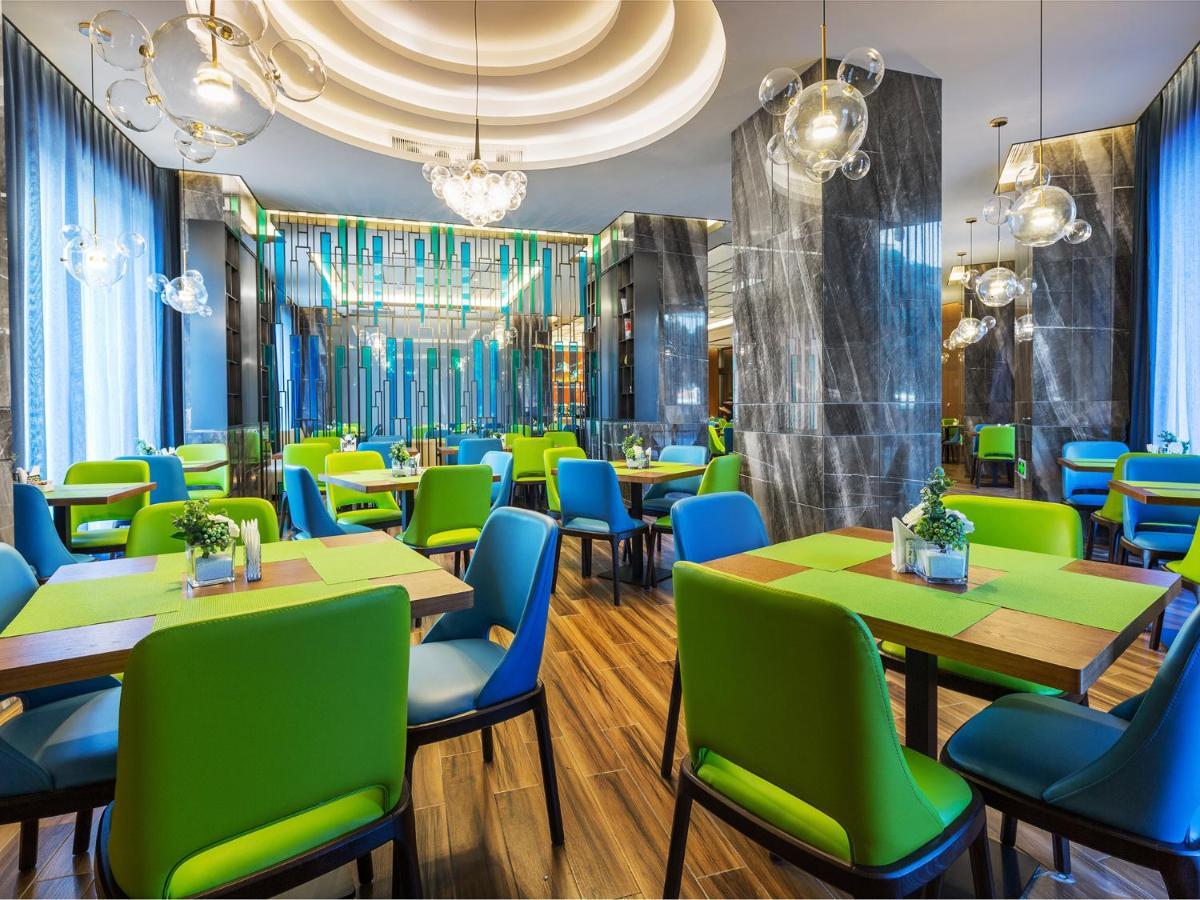 Hampton By Hilton Hongqiao Airport 4* Shanghai